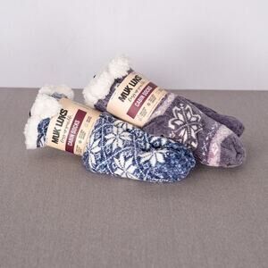 Muk Luks Sherpa Cabin Socks *4 Pair Total* Non-Skid Grippers 2 Fair Isle 2 Solid